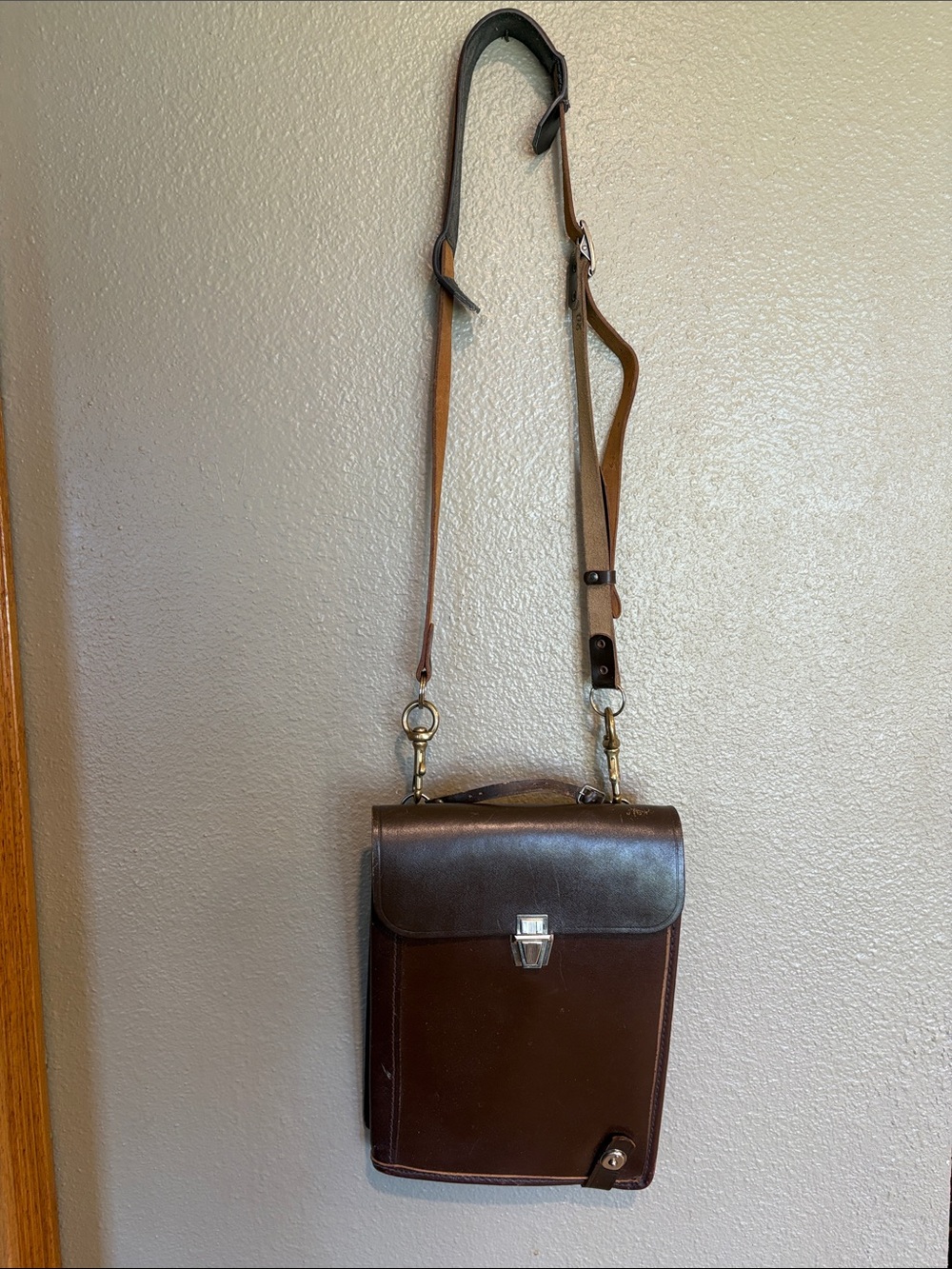 Vintage 1993 Russian Leather Officer Field Map Bag Military Satchel 12”x9”